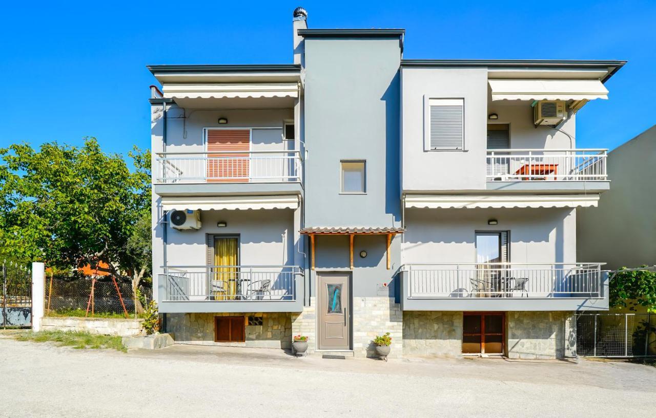 Kentrikon Rooms III & Mint House Limenaria  Bagian luar foto