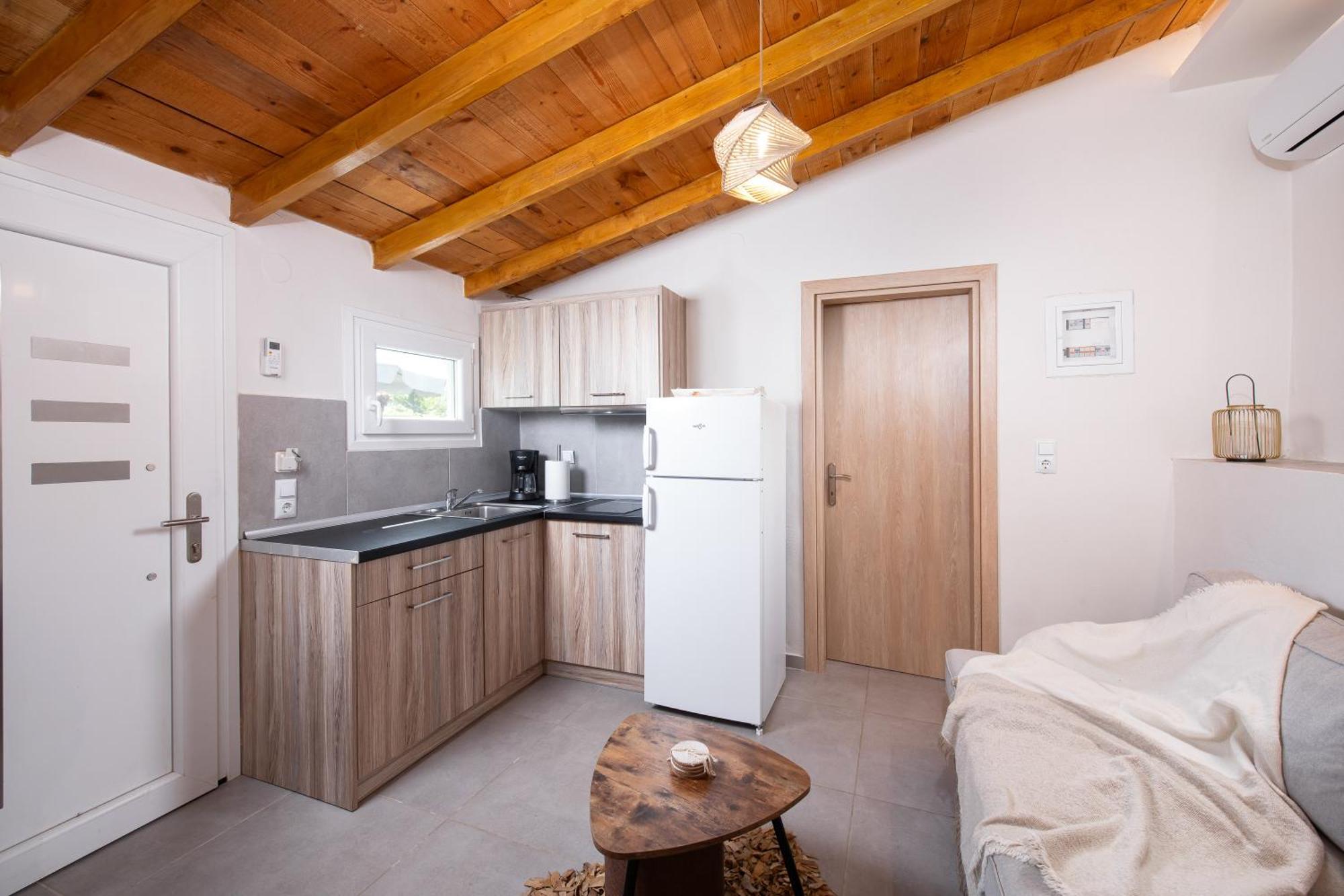 Kentrikon Rooms III & Mint House Limenaria  Bagian luar foto
