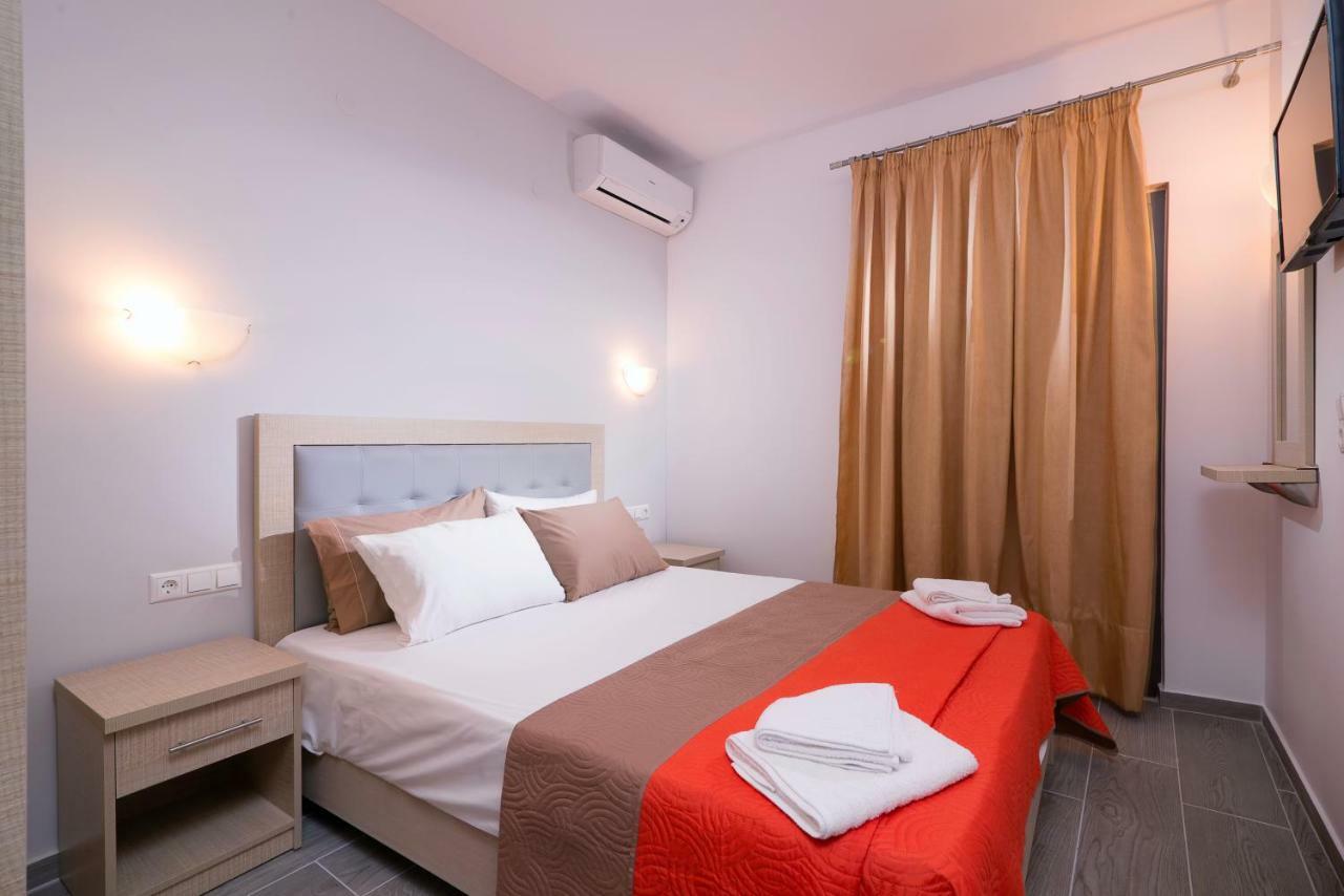 Kentrikon Rooms III & Mint House Limenaria  Bagian luar foto